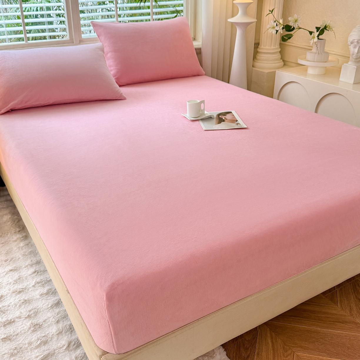 91家纺网 家纺一手货源 找家纺 （总）逸尚阁 2025新款高克重牛奶绒纯色床笠系列