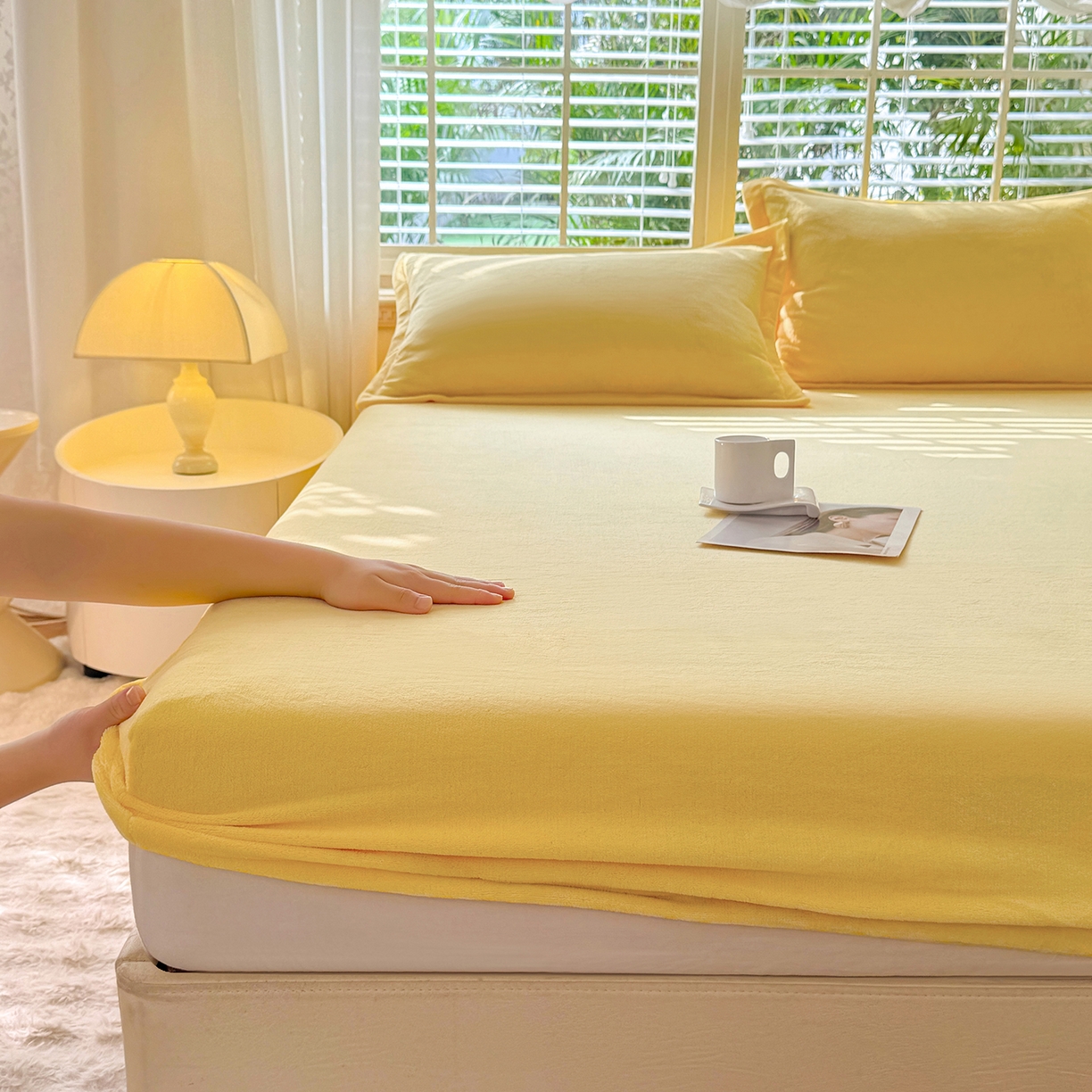 91家纺网 家纺一手货源 找家纺 逸尚阁 2025新款高克重牛奶绒纯色床笠系列 床笠-黄色