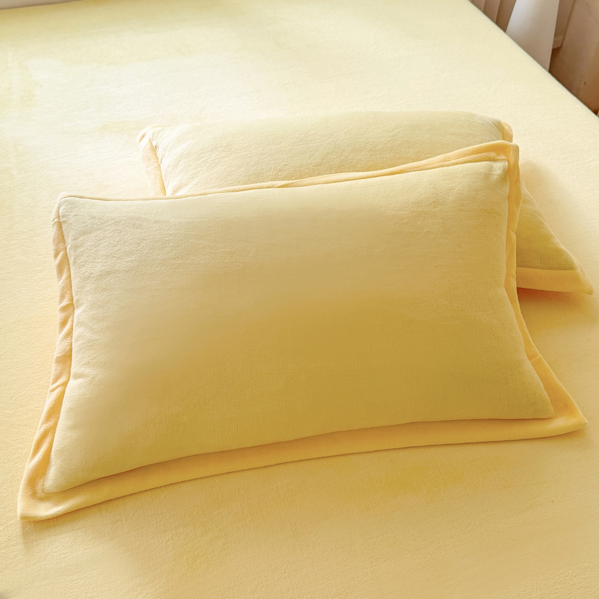 91家纺网 家纺一手货源 找家纺 逸尚阁 2025新款高克重牛奶绒纯色床笠系列 床笠-黄色