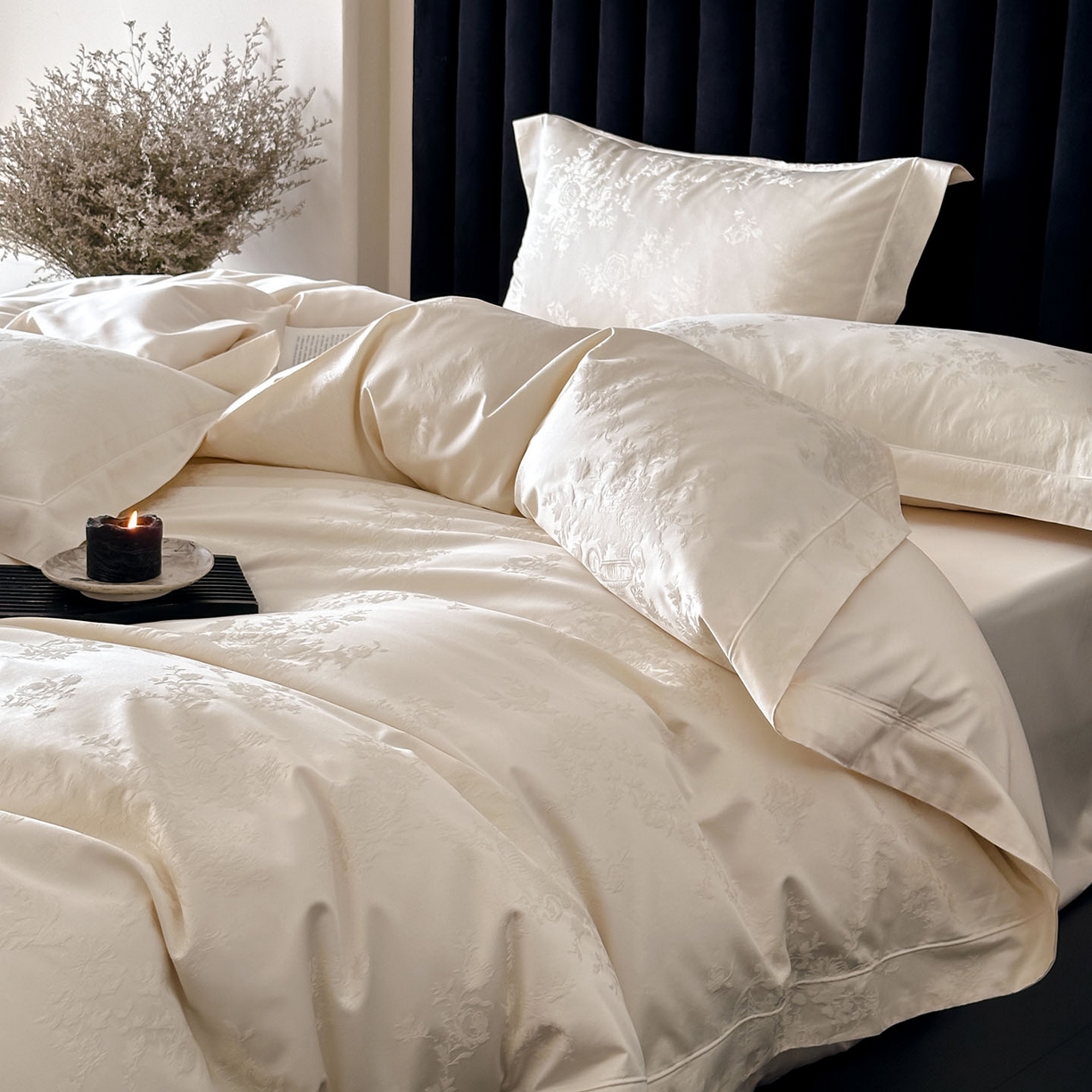 91家纺网 家纺一手货源 找家纺 （总）MIU缪家居 2025新款100支全棉厚织提花简奢系列四件套-暮歌