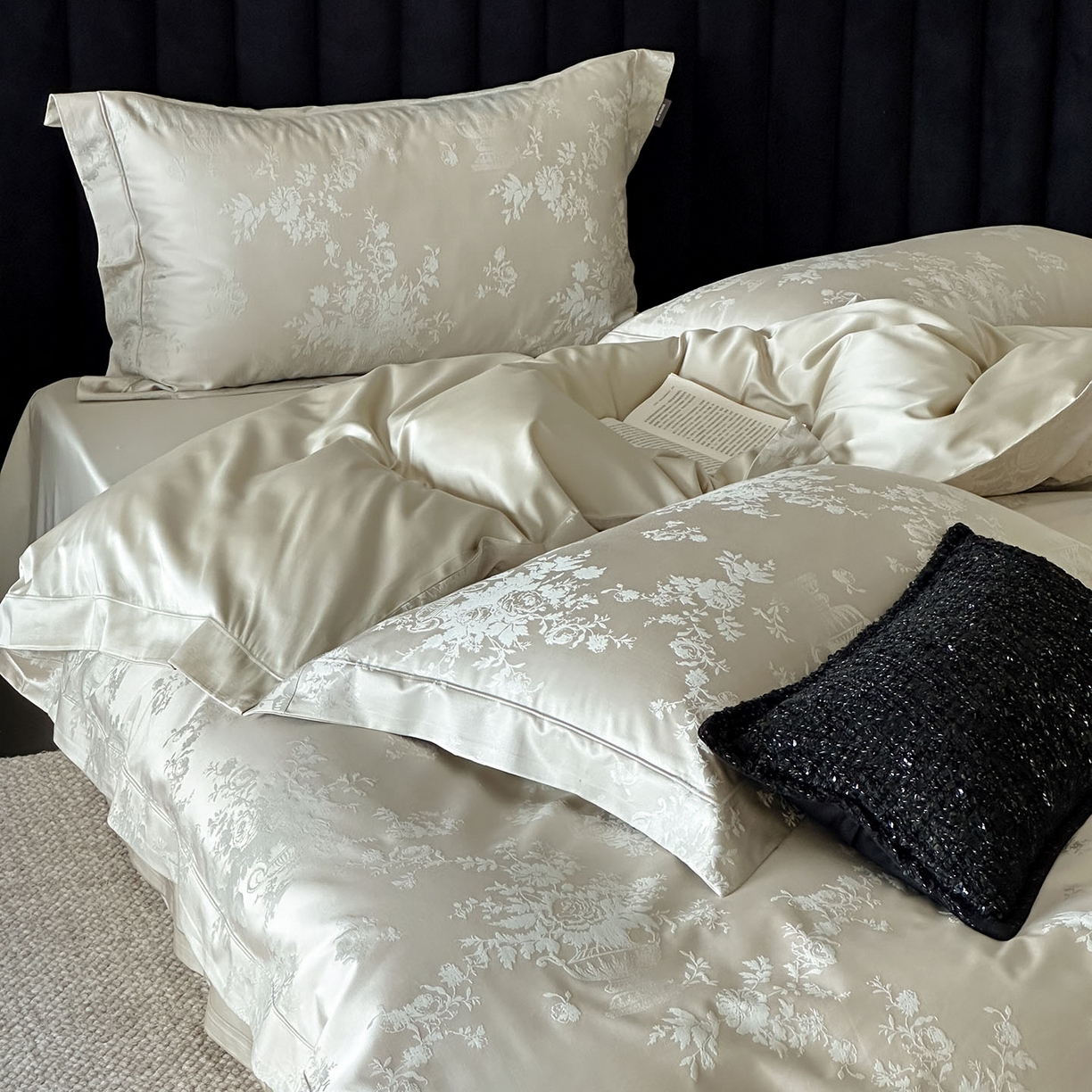 91家纺网 家纺一手货源 找家纺 MIU缪家居 2025新款100支全棉厚织提花简奢系列四件套-暮歌 暮歌（松绿）