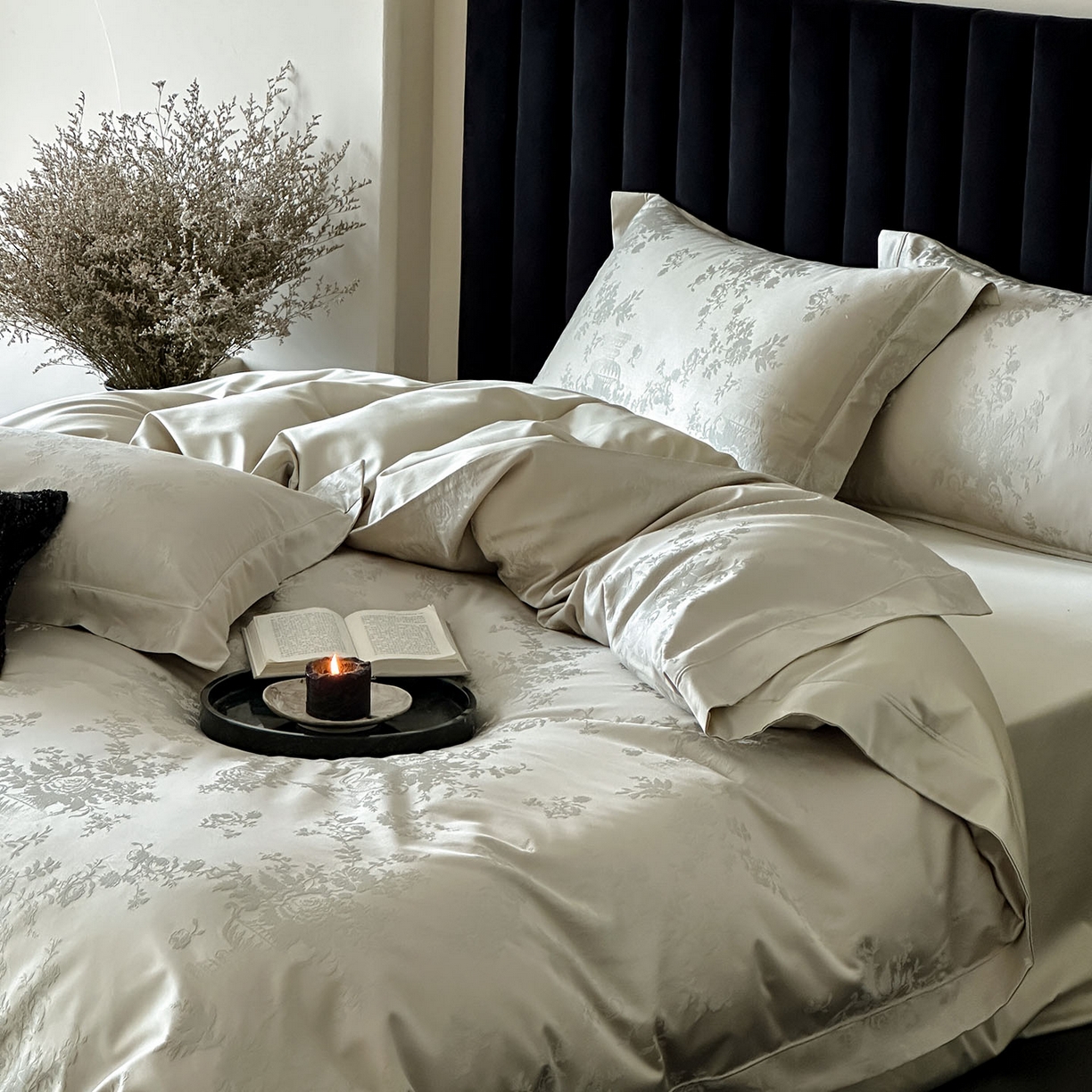 91家纺网 家纺一手货源 找家纺 MIU缪家居 2025新款100支全棉厚织提花简奢系列四件套-暮歌 暮歌（松绿）