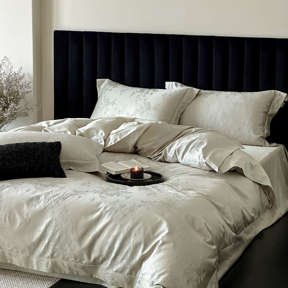 91家纺网 家纺一手货源 找家纺 MIU缪家居 2025新款100支全棉厚织提花简奢系列四件套-暮歌 暮歌（松绿）