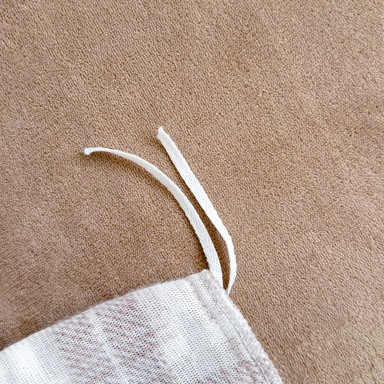 91家纺网 家纺一手货源 找家纺 灿哈家纺 2025新款200g加厚款小清新牛奶绒印花四件套 华夫熊