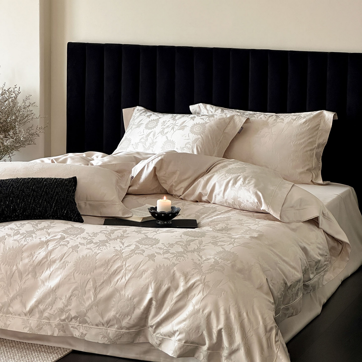 91家纺网 家纺一手货源 找家纺 （总）MIU缪家居 2025新款100支全棉厚织提花简奢系列四件套-向日葵