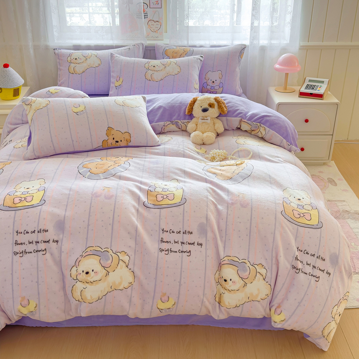 91家纺网 家纺一手货源 找家纺 灿哈家纺 2025新款200g加厚款小清新牛奶绒印花四件套 精灵狗