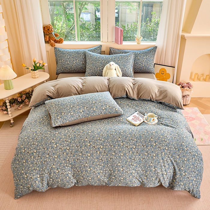 91家纺网 家纺一手货源 找家纺 卢赛尔 2025新款亲肤水洗珍珠棉印花单被套 秋草-灰