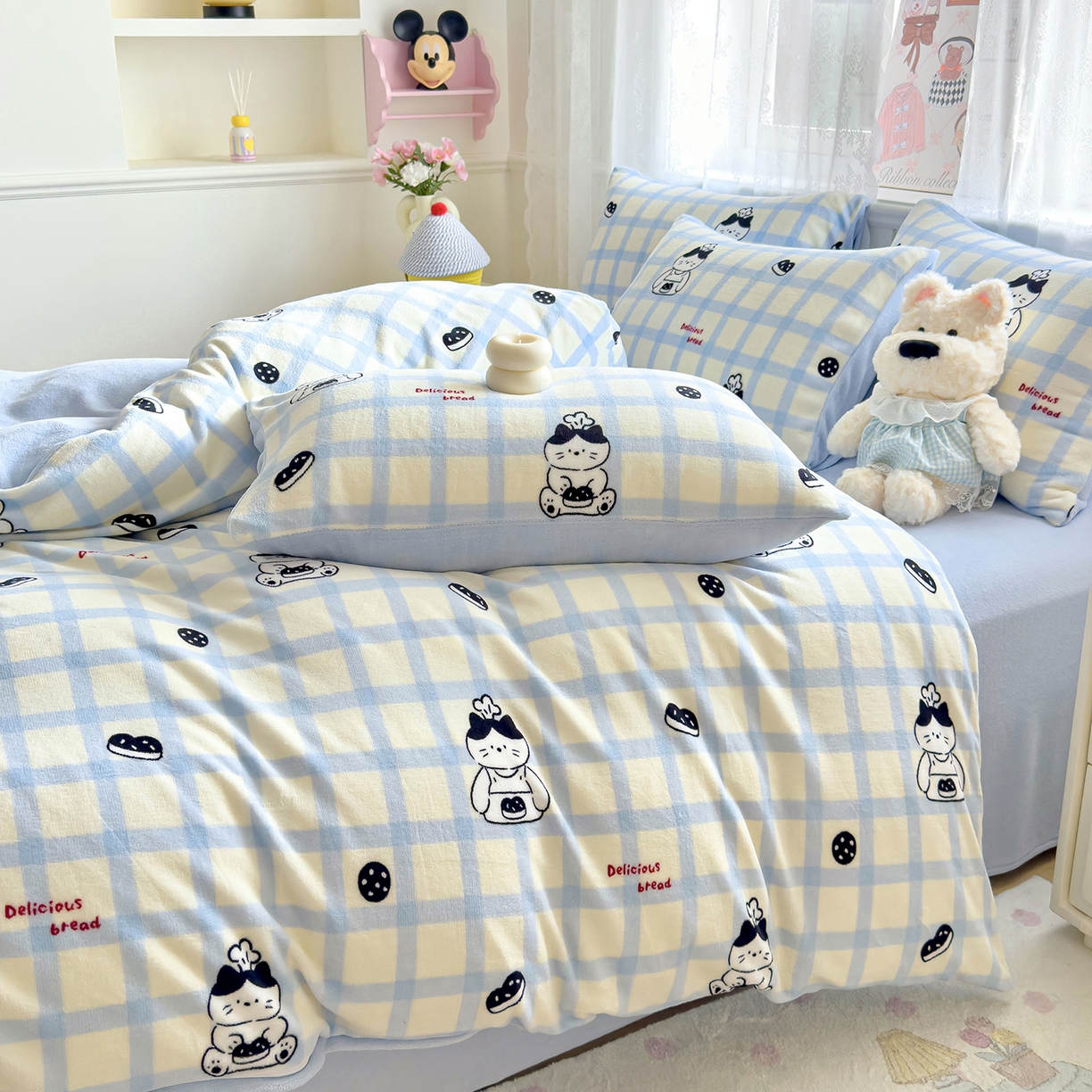 91家纺网 家纺一手货源 找家纺 灿哈家纺 2025新款200g加厚款小清新牛奶绒印花四件套 猫咪派对