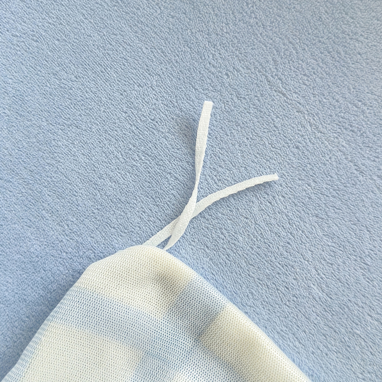 91家纺网 家纺一手货源 找家纺 灿哈家纺 2025新款200g加厚款小清新牛奶绒印花四件套 猫咪派对