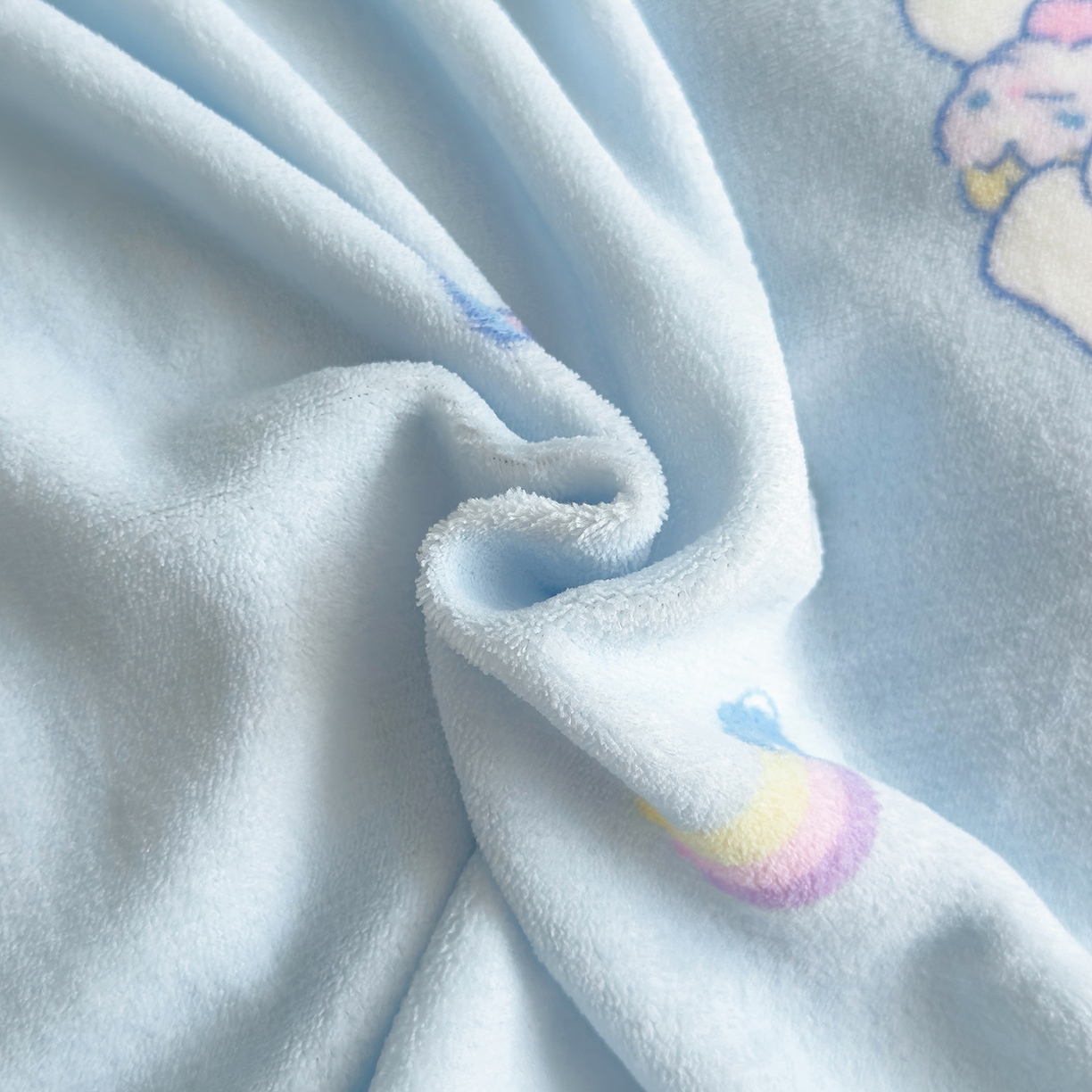 91家纺网 家纺一手货源 找家纺 灿哈家纺 2025新款200g加厚款小清新牛奶绒印花四件套 萌萌狗