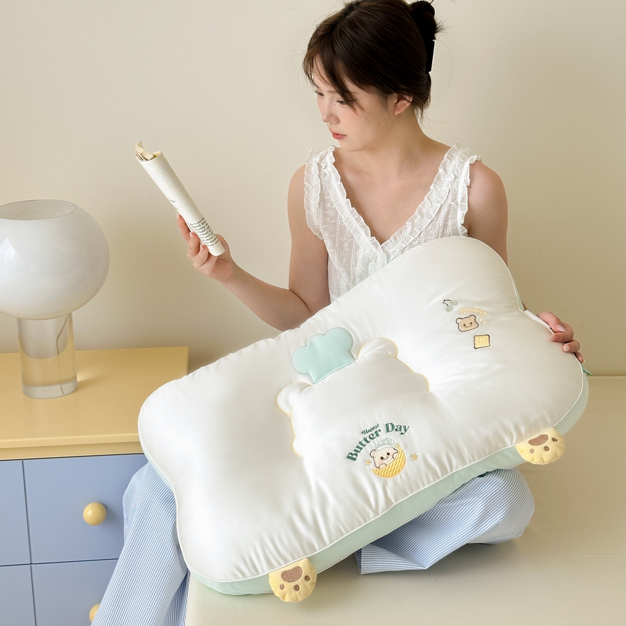 91家纺网 家纺一手货源 找家纺 （总）北鸣有鱼枕芯馆 2025新款蚕丝纤维复合枕枕头枕芯-奶油小熊