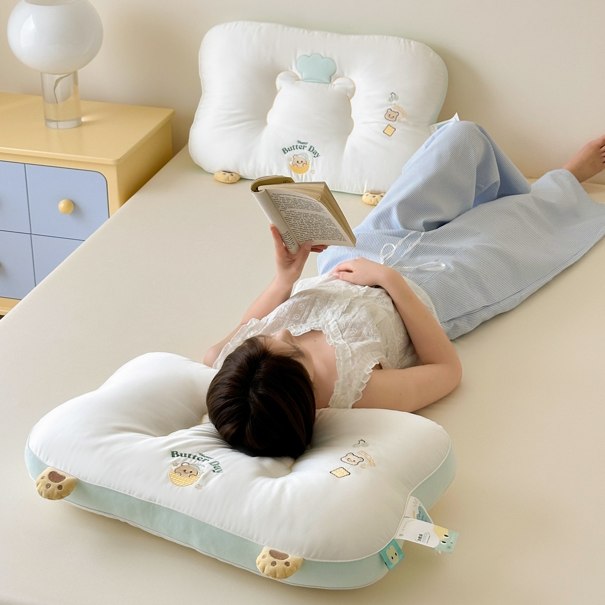 91家纺网 家纺一手货源 找家纺 （总）北鸣有鱼枕芯馆 2025新款蚕丝纤维复合枕枕头枕芯-奶油小熊