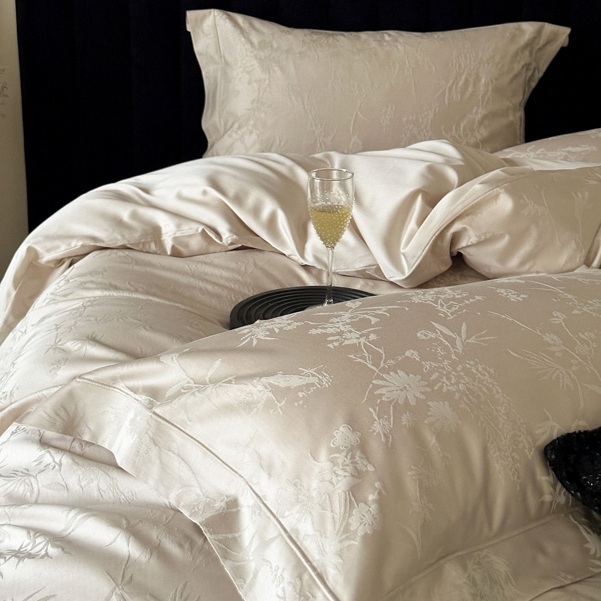 91家纺网 家纺一手货源 找家纺 MIU缪家居 2025新款100支全棉厚织提花简奢系列四件套-竹韵 竹韵（香槟）