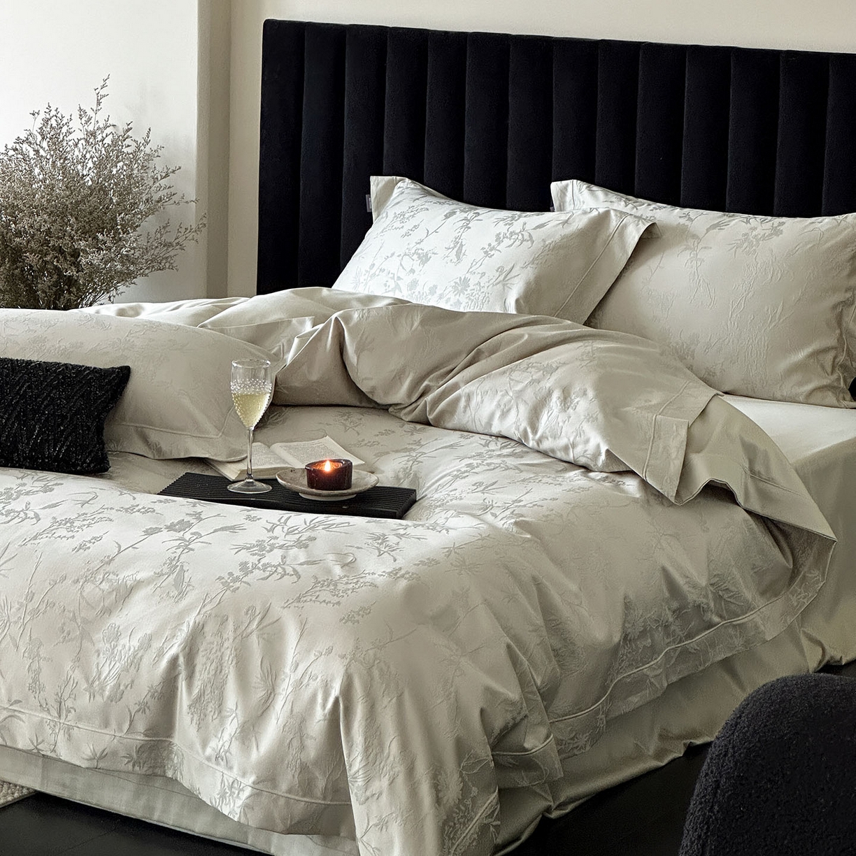 91家纺网 家纺一手货源 找家纺 （总）MIU缪家居 2025新款100支全棉厚织提花简奢系列四件套-竹韵