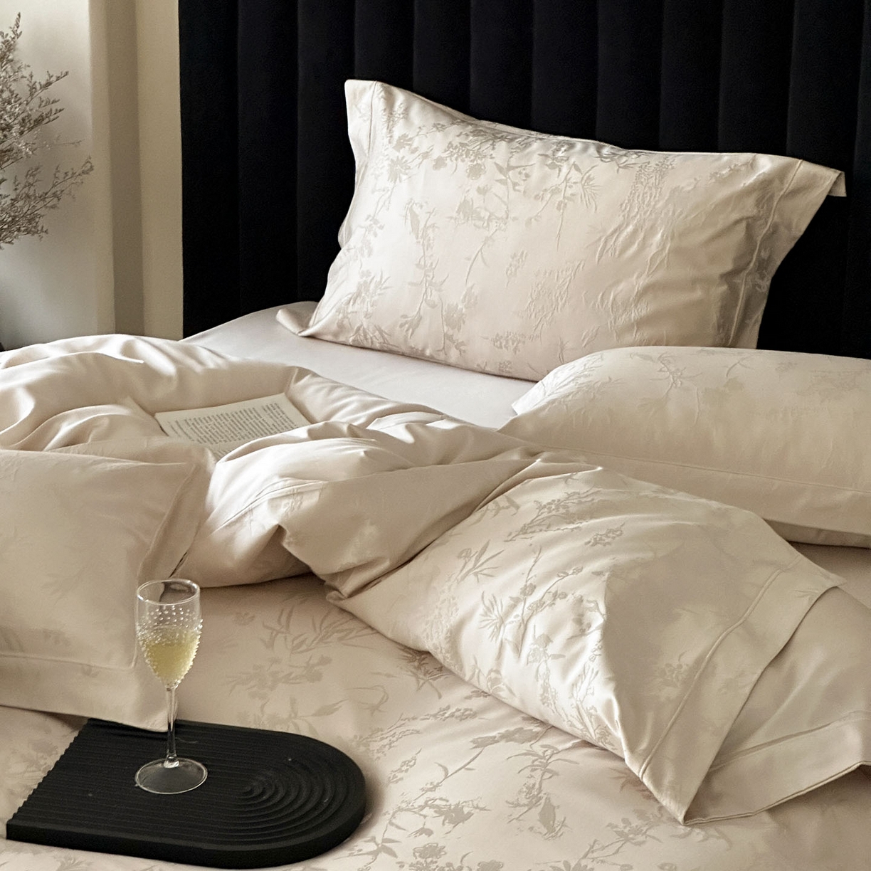 91家纺网 家纺一手货源 找家纺 MIU缪家居 2025新款100支全棉厚织提花简奢系列四件套-竹韵 竹韵（香槟）