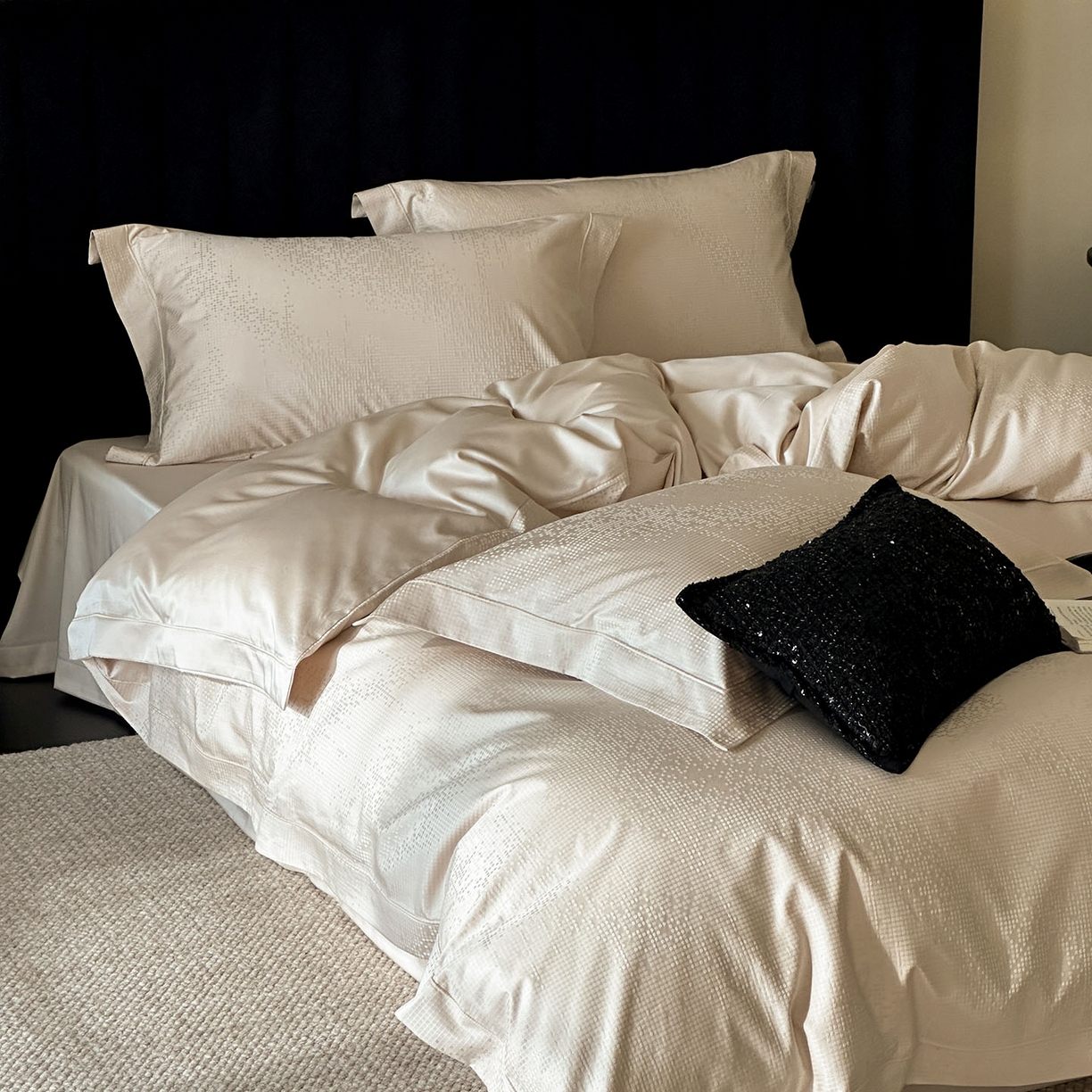 91家纺网 家纺一手货源 找家纺 （总）MIU缪家居 2025新款100支全棉厚织提花简奢系列四件套-追光