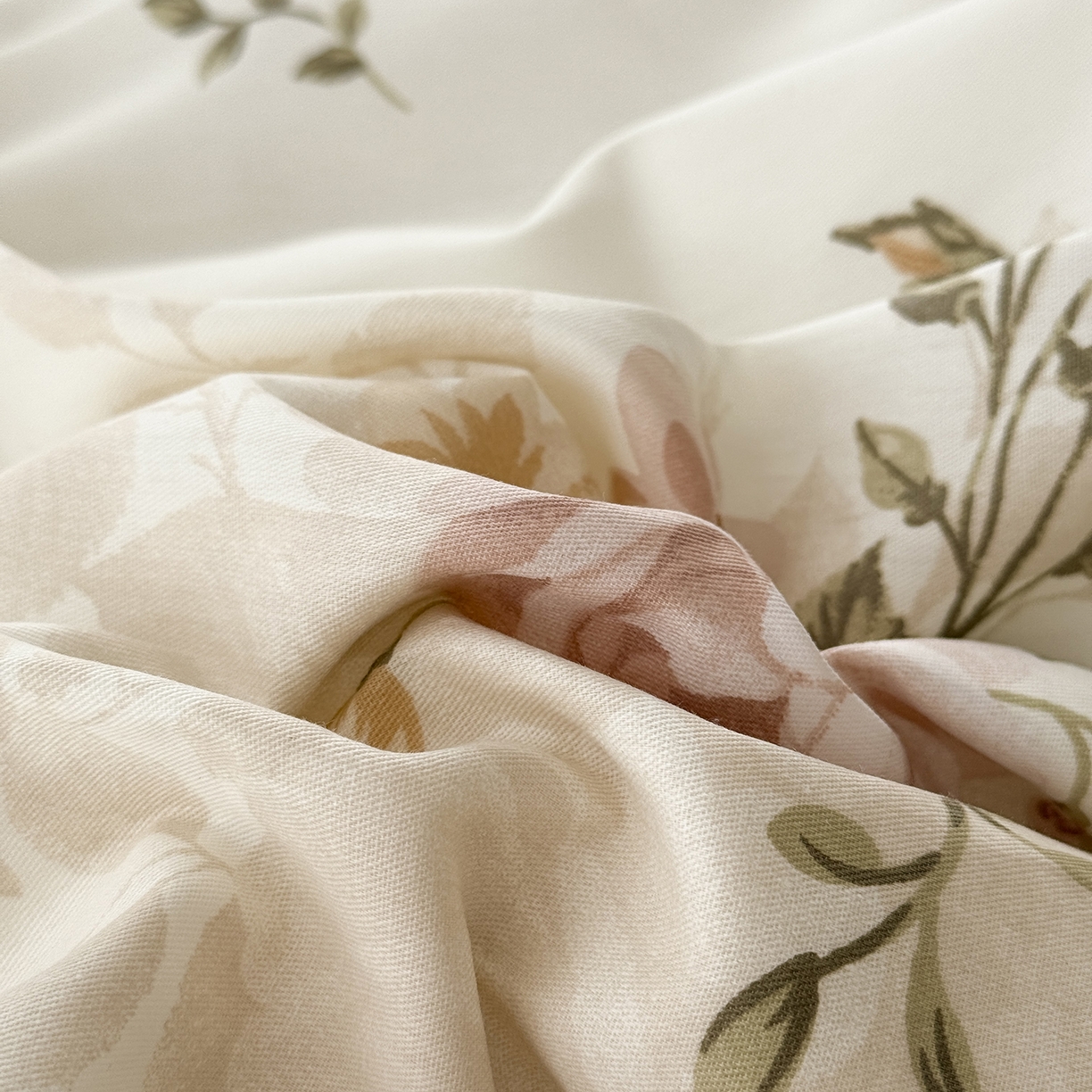 91家纺网 家纺一手货源 找家纺 于果 2025新款全棉13070四件套（11） 曼朵-咖