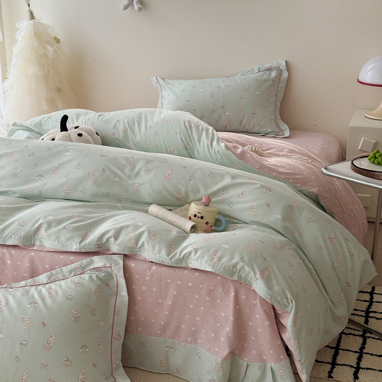 91家纺网 家纺一手货源 找家纺 于果 2025新款全棉13070四件套（11） 彩虹兔