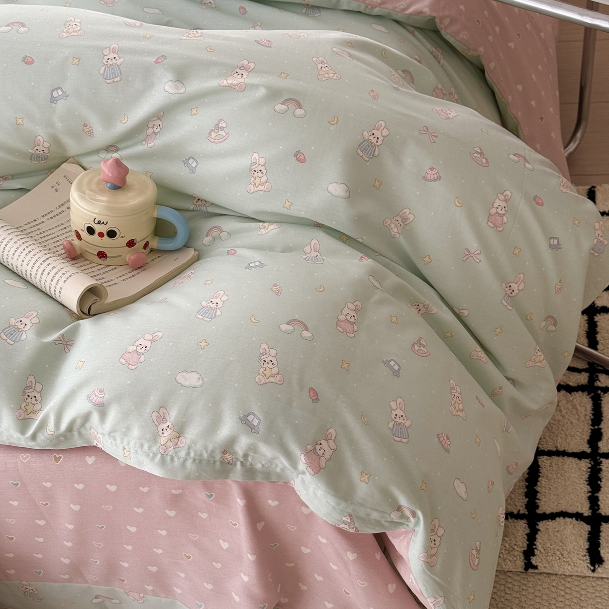 91家纺网 家纺一手货源 找家纺 于果 2025新款全棉13070四件套（11） 彩虹兔