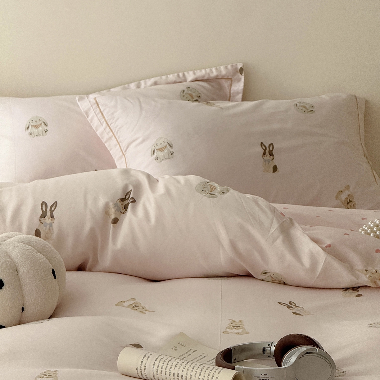 91家纺网 家纺一手货源 找家纺 于果 2025新款全棉13070四件套（11） 茸耳兔兔