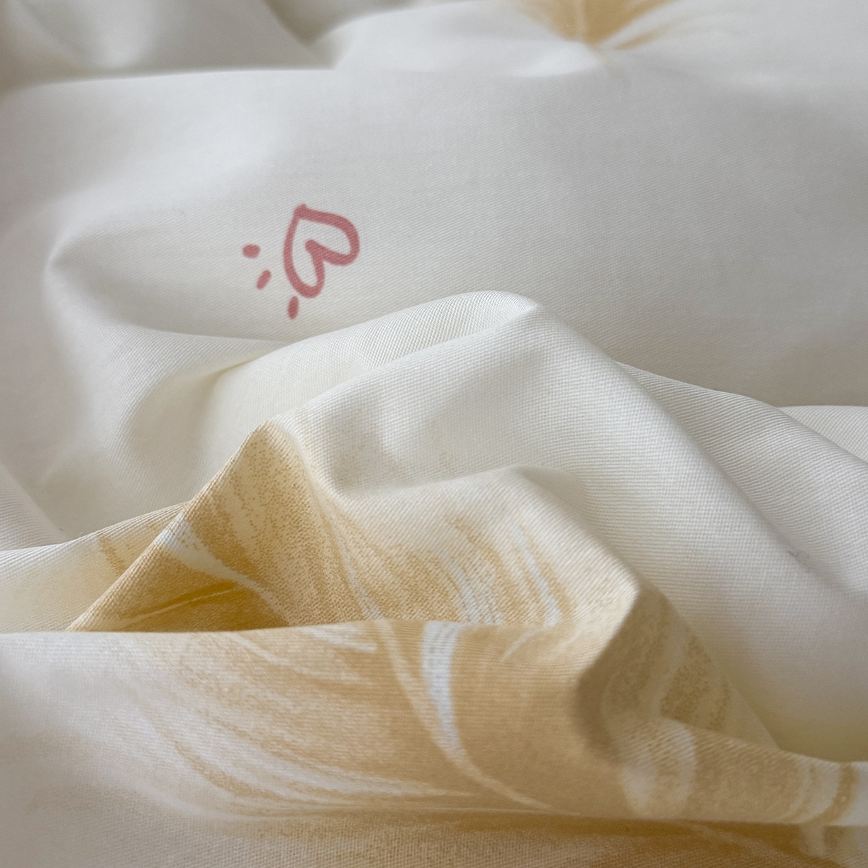 91家纺网 家纺一手货源 找家纺 于果 2025新款全棉13070四件套（11） 飘羽-粉