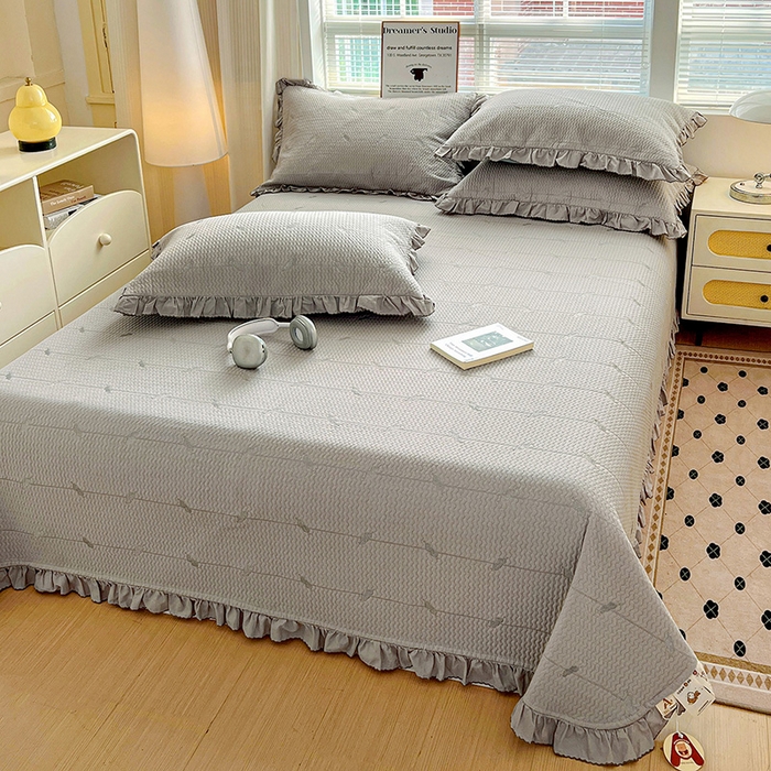 91家纺网 家纺一手货源 找家纺 源舜家纺 2025新款天竹棉麻莱赛尔莫代尔天丝棉爱神比特箭床盖三件套 比特-灰