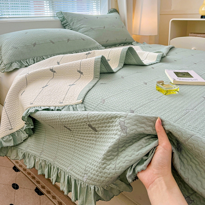 91家纺网 家纺一手货源 找家纺 源舜家纺 2025新款天竹棉麻莱赛尔莫代尔天丝棉爱神比特箭床盖三件套 比特-蓝