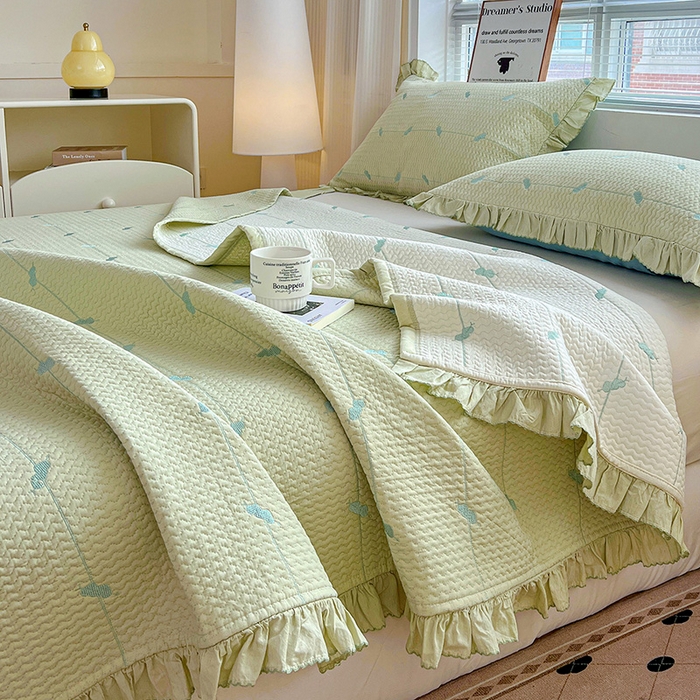 91家纺网 家纺一手货源 找家纺 源舜家纺 2025新款天竹棉麻莱赛尔莫代尔天丝棉爱神比特箭床盖三件套 比特-绿