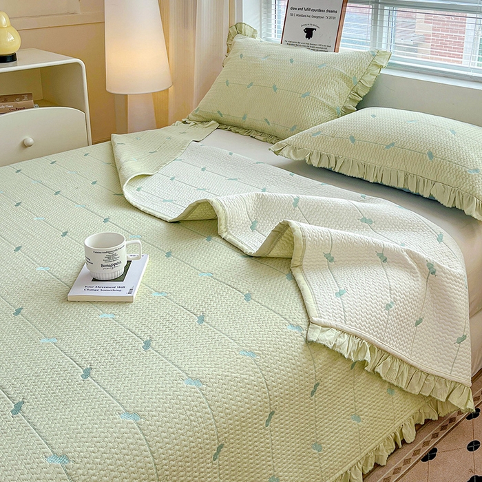 91家纺网 家纺一手货源 找家纺 源舜家纺 2025新款天竹棉麻莱赛尔莫代尔天丝棉爱神比特箭床盖三件套 比特-绿