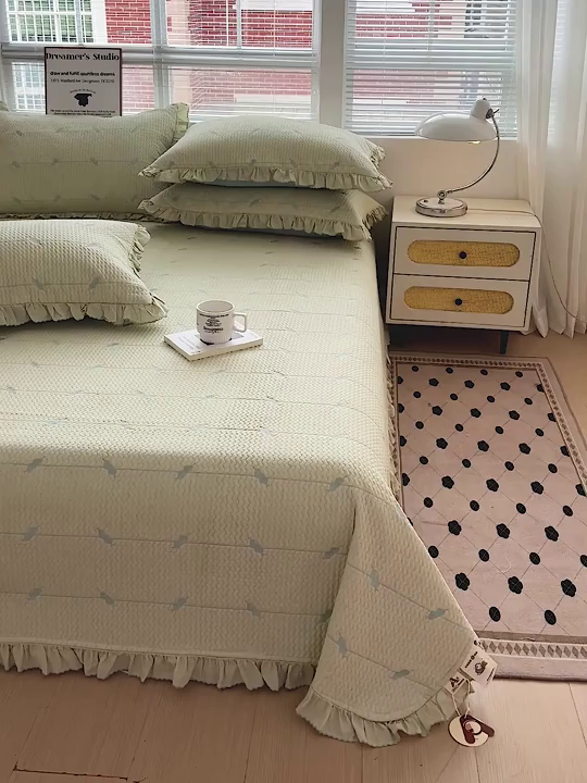 91家纺网 家纺一手货源 找家纺 源舜家纺 2025新款天竹棉麻莱赛尔莫代尔天丝棉爱神比特箭床盖三件套 比特-绿