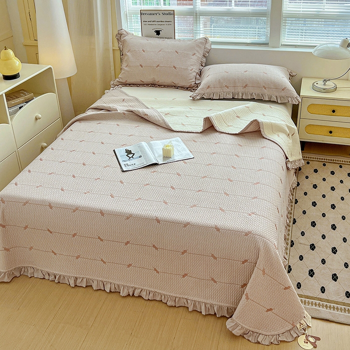 91家纺网 家纺一手货源 找家纺 源舜家纺 2025新款天竹棉麻莱赛尔莫代尔天丝棉爱神比特箭床盖三件套 比特-紫