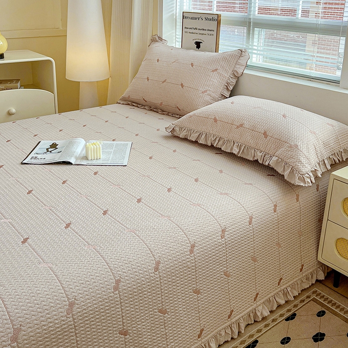 91家纺网 家纺一手货源 找家纺 源舜家纺 2025新款天竹棉麻莱赛尔莫代尔天丝棉爱神比特箭床盖三件套 比特-紫