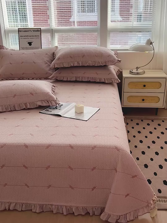 91家纺网 家纺一手货源 找家纺 源舜家纺 2025新款天竹棉麻莱赛尔莫代尔天丝棉爱神比特箭床盖三件套 比特-紫