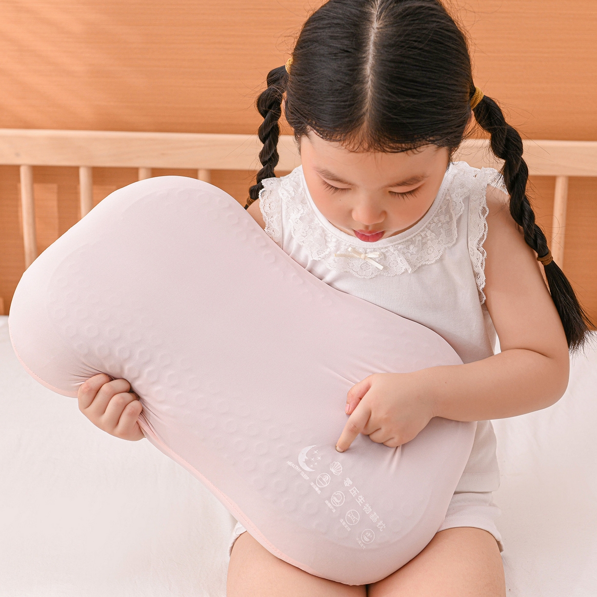 91家纺网 家纺一手货源 找家纺 （总）麦哆乐 2025新款儿童零压护颈凝胶枕