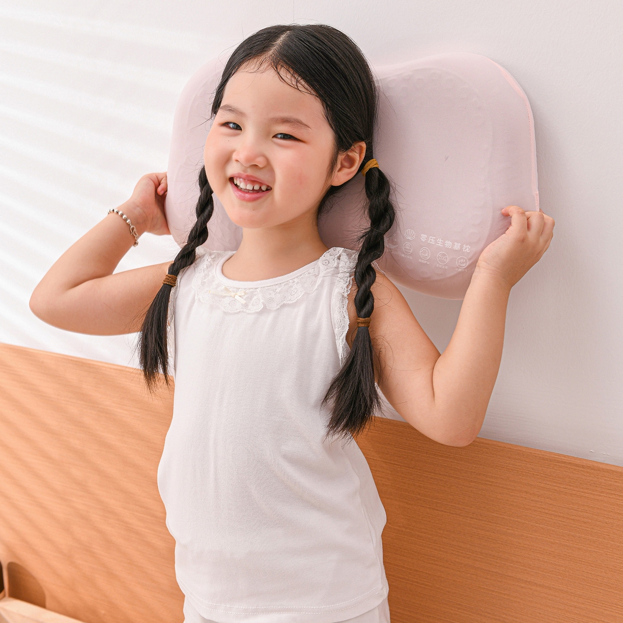 91家纺网 家纺一手货源 找家纺 （总）麦哆乐 2025新款儿童零压护颈凝胶枕