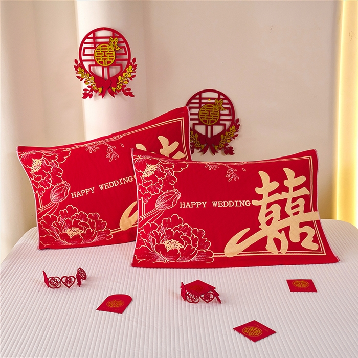 91家纺网 家纺一手货源 找家纺 悦然毛巾被 2025新款全棉三层纱大红枕巾 富贵吉祥