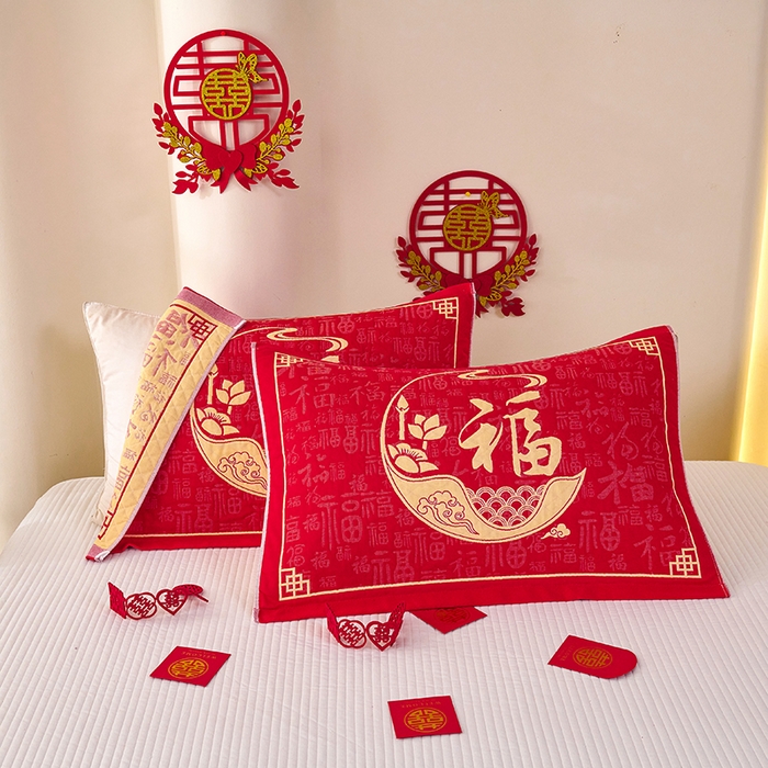 91家纺网 家纺一手货源 找家纺 悦然毛巾被 2025新款全棉三层纱大红枕巾 纳福