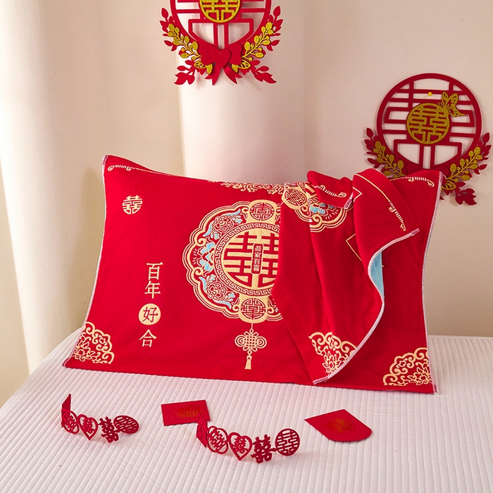 91家纺网 家纺一手货源 找家纺 悦然毛巾被 2025新款全棉三层纱大红枕巾 福慧1