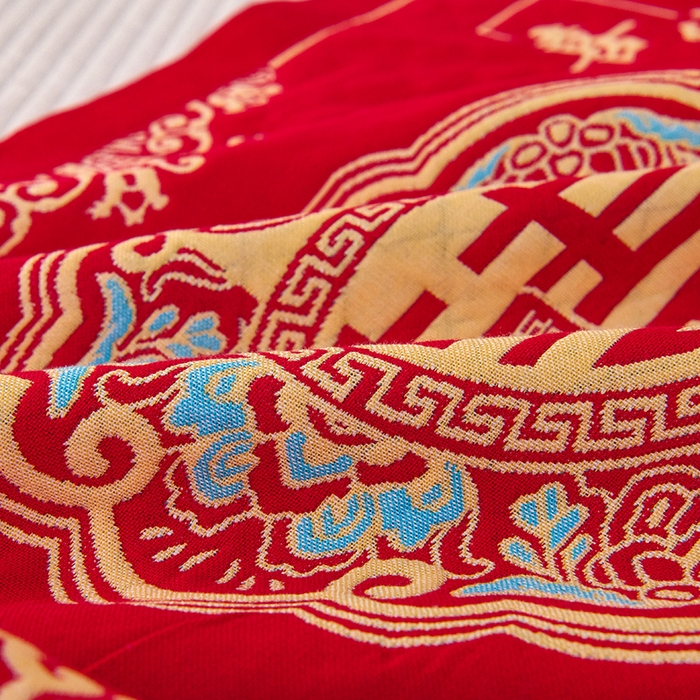 91家纺网 家纺一手货源 找家纺 悦然毛巾被 2025新款全棉三层纱大红枕巾 福慧1