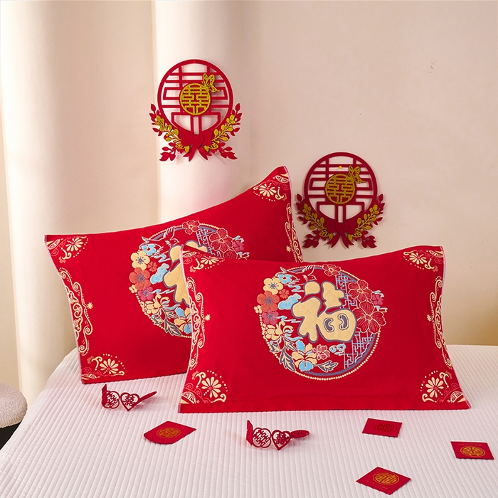 91家纺网 家纺一手货源 找家纺 悦然毛巾被 2025新款全棉三层纱大红枕巾 福映1