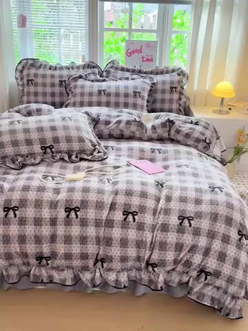 91家纺网 家纺一手货源 找家纺 梦莱斯 2025新款加厚保暖双面牛奶绒四件套-黑色花边款 蝴蝶结