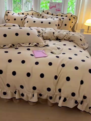 91家纺网 家纺一手货源 找家纺 梦莱斯 2025新款加厚保暖双面牛奶绒四件套-黑色花边款 黑糖珍珠