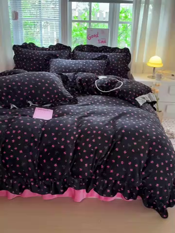 91家纺网 家纺一手货源 找家纺 梦莱斯 2025新款加厚保暖双面牛奶绒四件套-黑色花边款 暗香