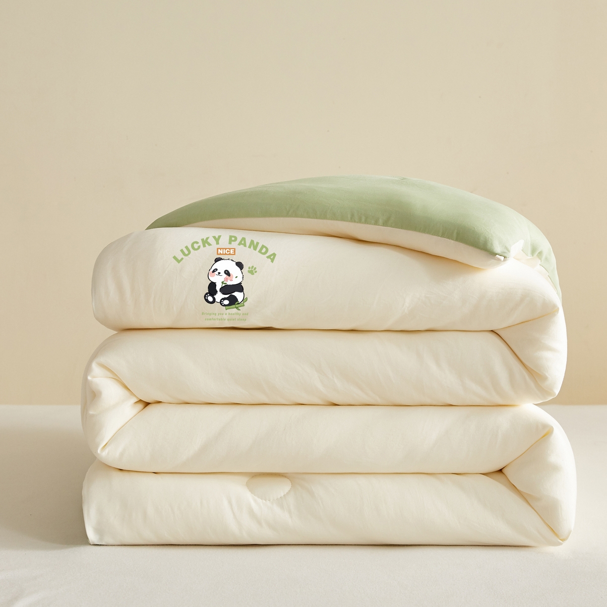91家纺网 家纺一手货源 找家纺 帕芬鸟家纺 2025新款熊猫糯糯被子被芯 熊猫-米拼绿