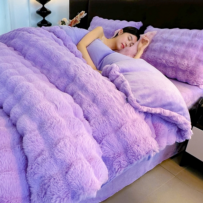 91家纺网 家纺一手货源 找家纺 （总）无瑕家居 2025新款兔兔绒印花四件套