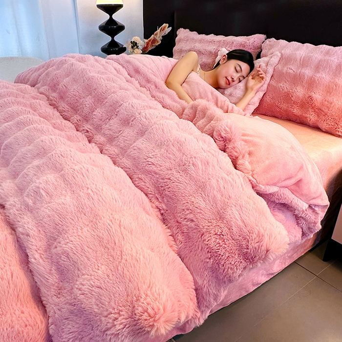 无瑕家居 2025新款兔兔绒印花四件套 豆沙粉