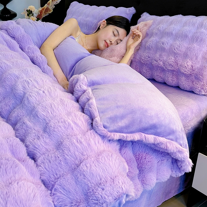 91家纺网 家纺一手货源 找家纺 （总）无瑕家居 2025新款兔兔绒印花四件套