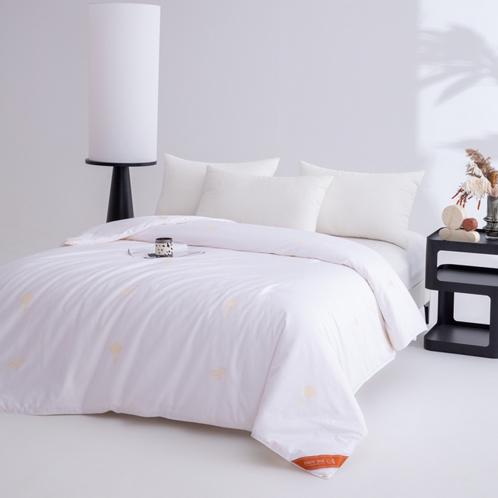 91家纺网 家纺一手货源 找家纺 茧月家纺 新款亲肤舒适蚕丝被子被芯-喜结连理 白色