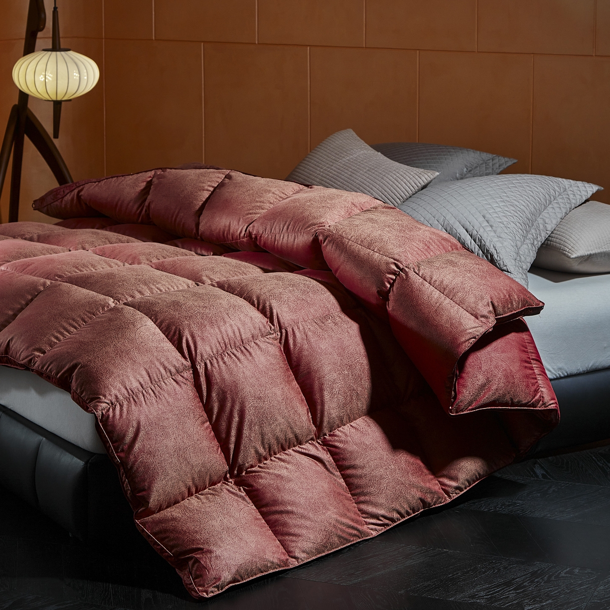 91家纺网 家纺一手货源 找家纺 暖羽屋羽绒馆 2025新款婚庆鹅绒丝被芯 双人喜被 婚庆羽绒被2米 双人加厚春秋被子结婚被褥 繁星 红 B面