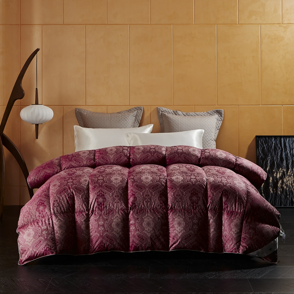 91家纺网 家纺一手货源 找家纺 暖羽屋羽绒馆 2025新款婚庆鹅绒丝被芯 双人喜被 婚庆羽绒被2米 双人加厚春秋被子结婚被褥 倾恋